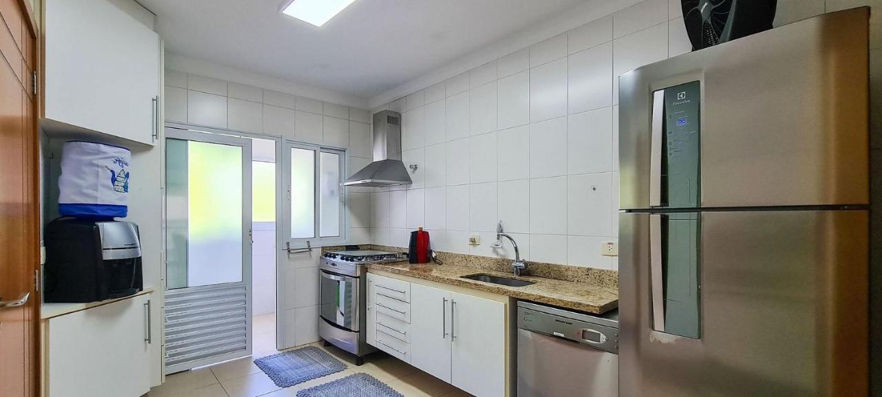 Apto Com Garagem E Lavanderia Em Frente A Praia Guarujá Exterior photo